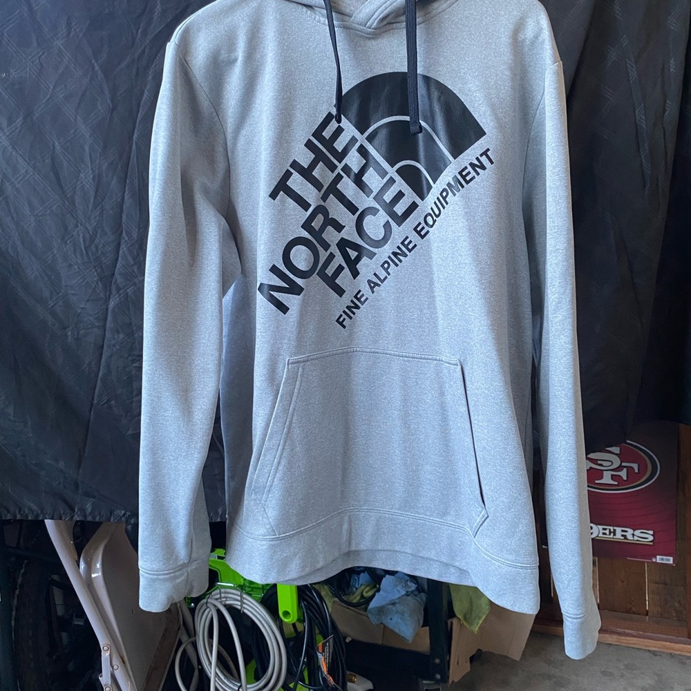 The North Face Men's Light Gray Hoodie